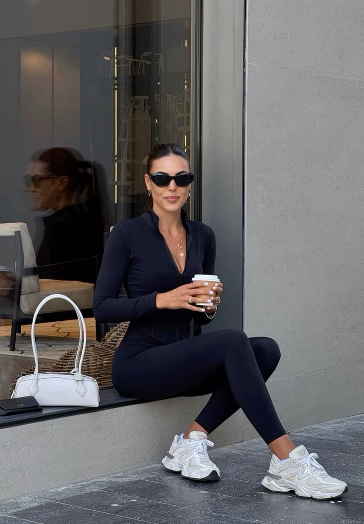 ENTERIZO MANGA LARGA CON CREMALLERA NEGRO