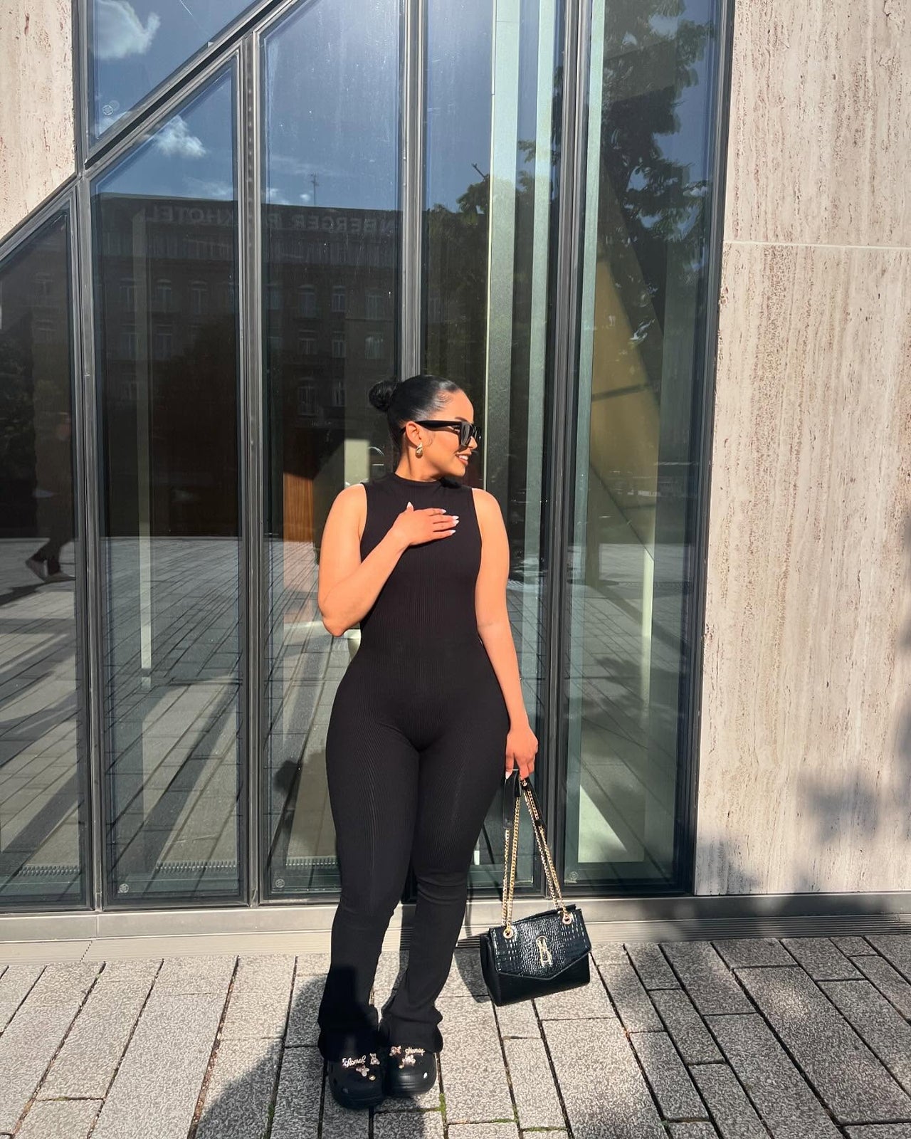 ENTERIZO CUELLO ALTO BOTA ANCHA